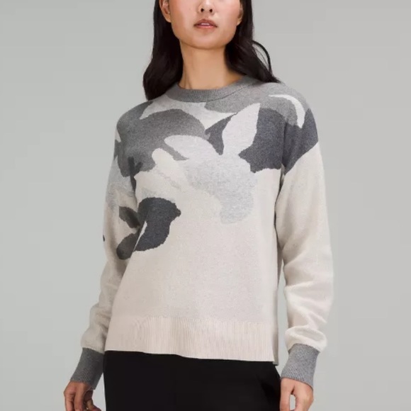 NWT Lululemon Athletica New Year Cotton-Silk Blend Rabbit Sweater